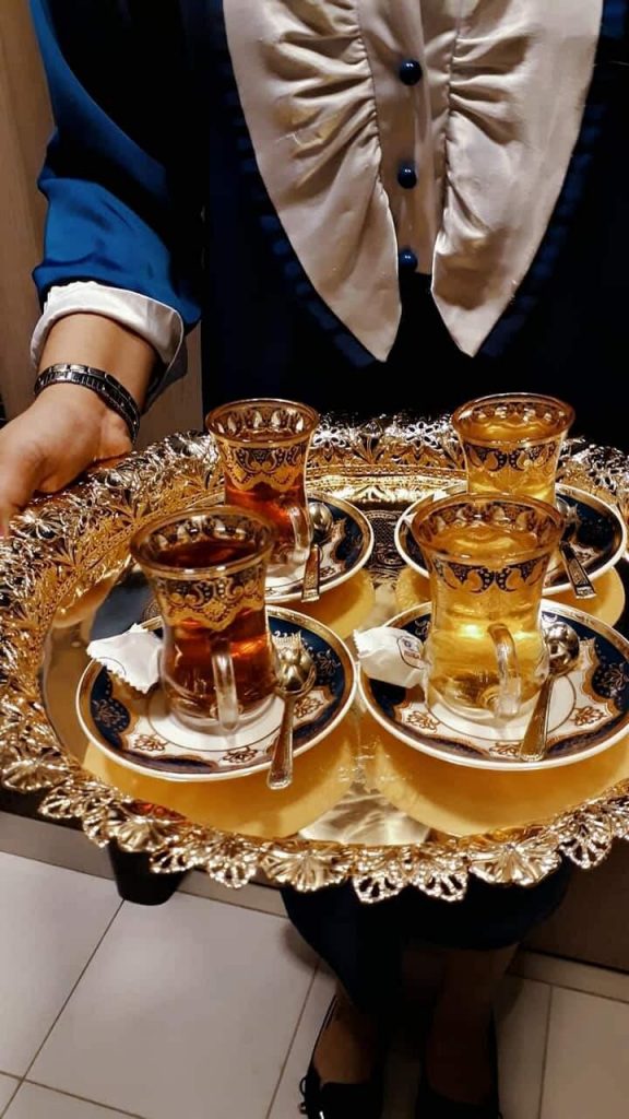 خدمة فلبينيات استقبال